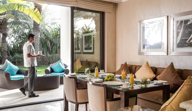 Jumeirah Zabeel Saray - Four Bedroom Lagoon Residence Service